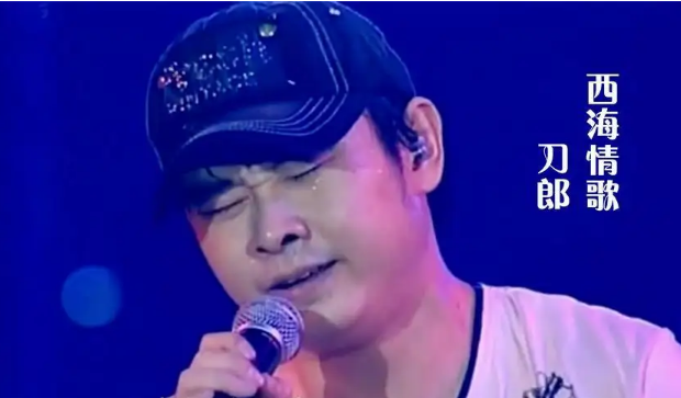 红得快，沉得也快，这8位“风光不再”的明星，如今有人露了原形