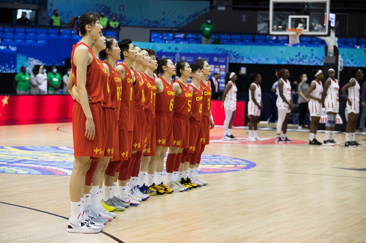 西班牙同澳大利亚谁强(国际篮联公布排名，中国女篮仅排第7，世界杯争冠形势有变)