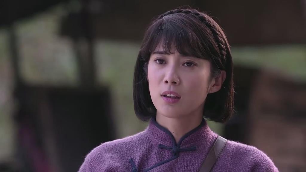 三,《游击英雄》王珂饰演妙玉,潘天雄的女参谋,原本是孤儿,后来跟随