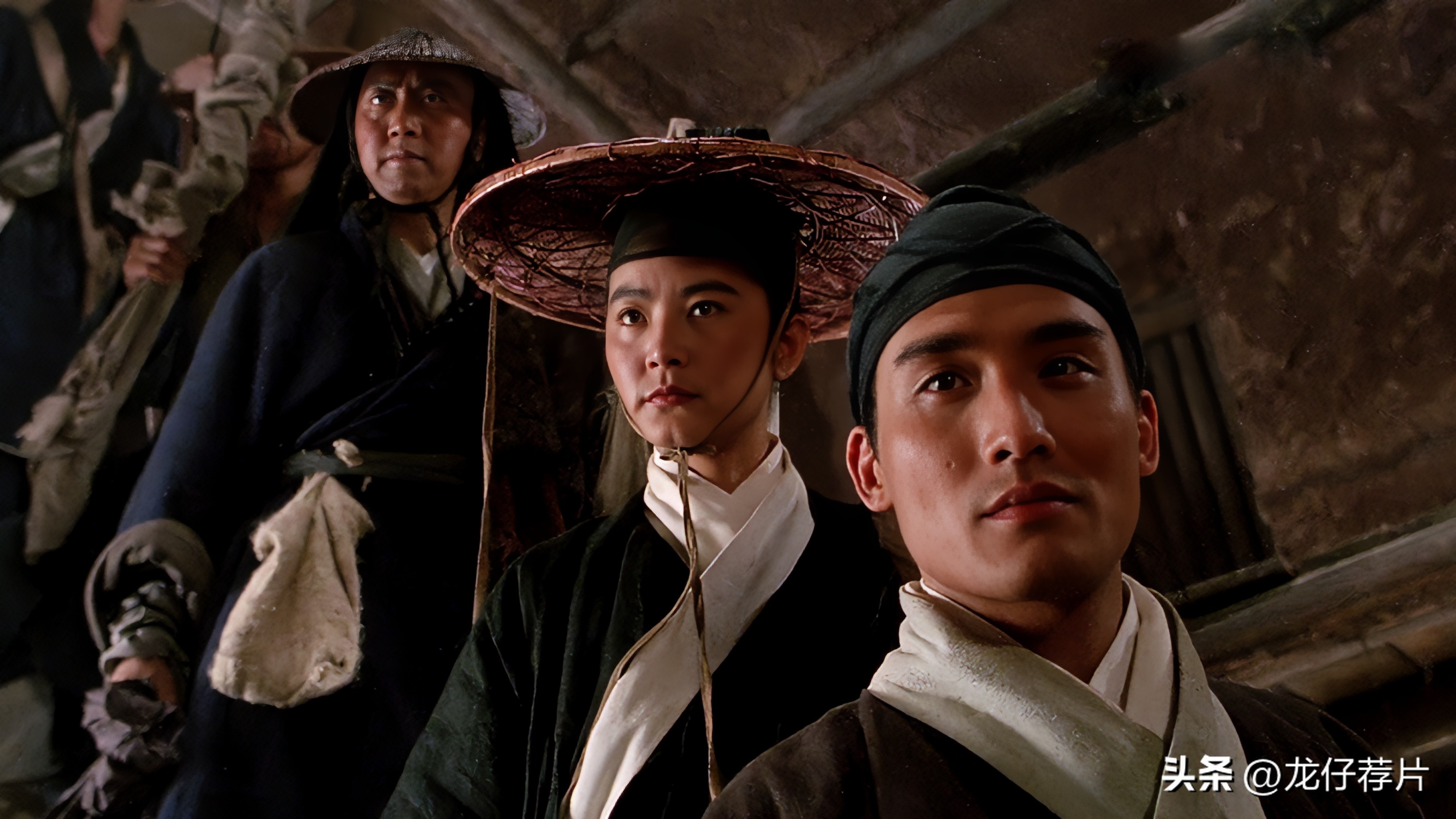 除了这些好看的电视剧,武侠电影在当年也是大放异彩,《新龙门客栈》