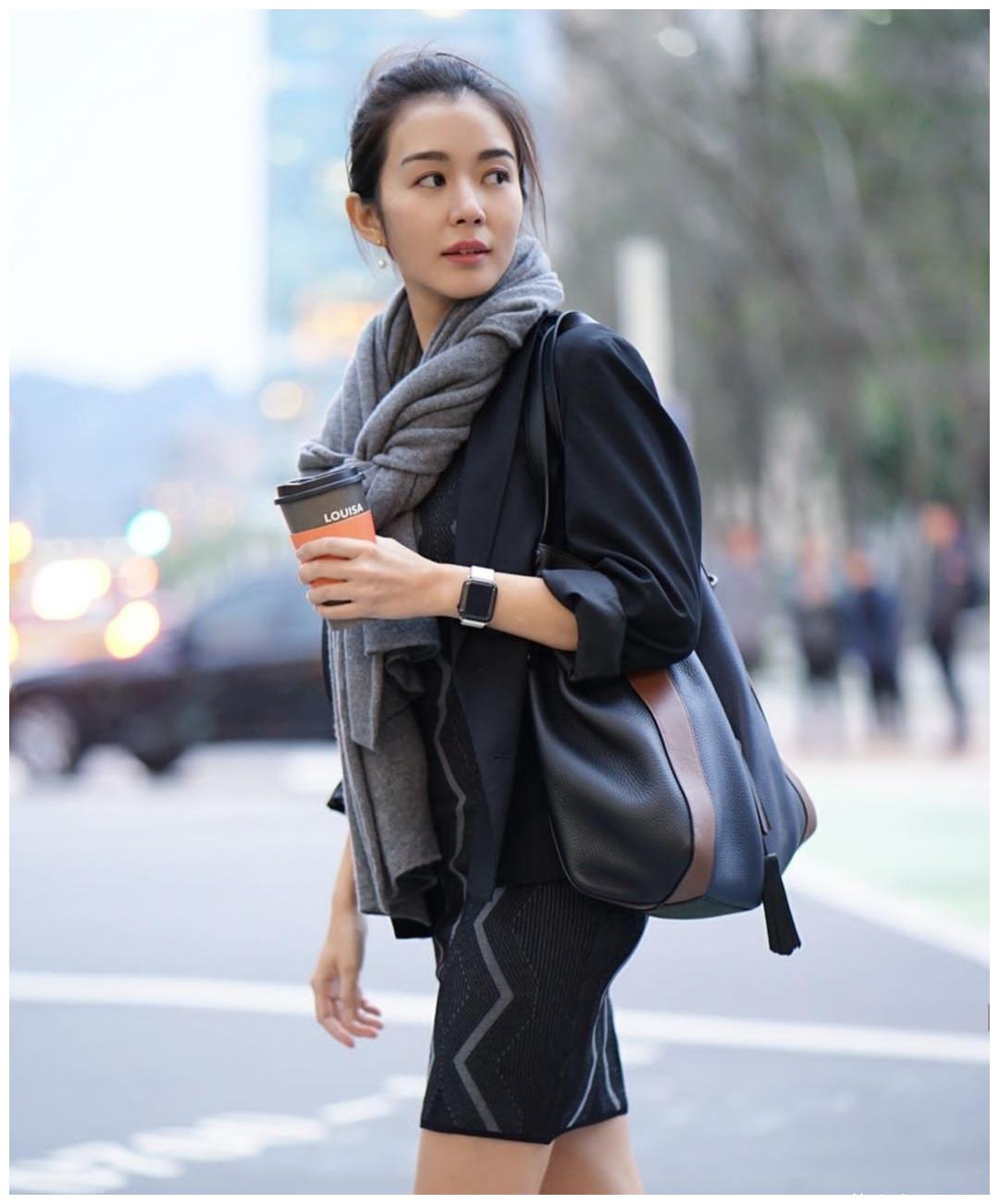 恭喜！TVB前知名小花曝已有另一半，自认淡出幕前更容易认识异性