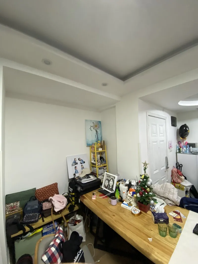 爆改上海97㎡异形户,破解95%承重墙格局,两室变三室,太秀