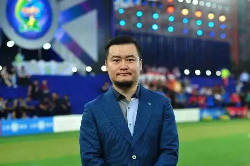 贺炜世界杯决赛解说（我们为什么要读书？看看足球诗人贺炜的解说词就知道了）