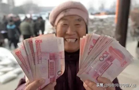 养老金调整即将揭晓，哪些人多涨钱，哪类人不能参与调整？
