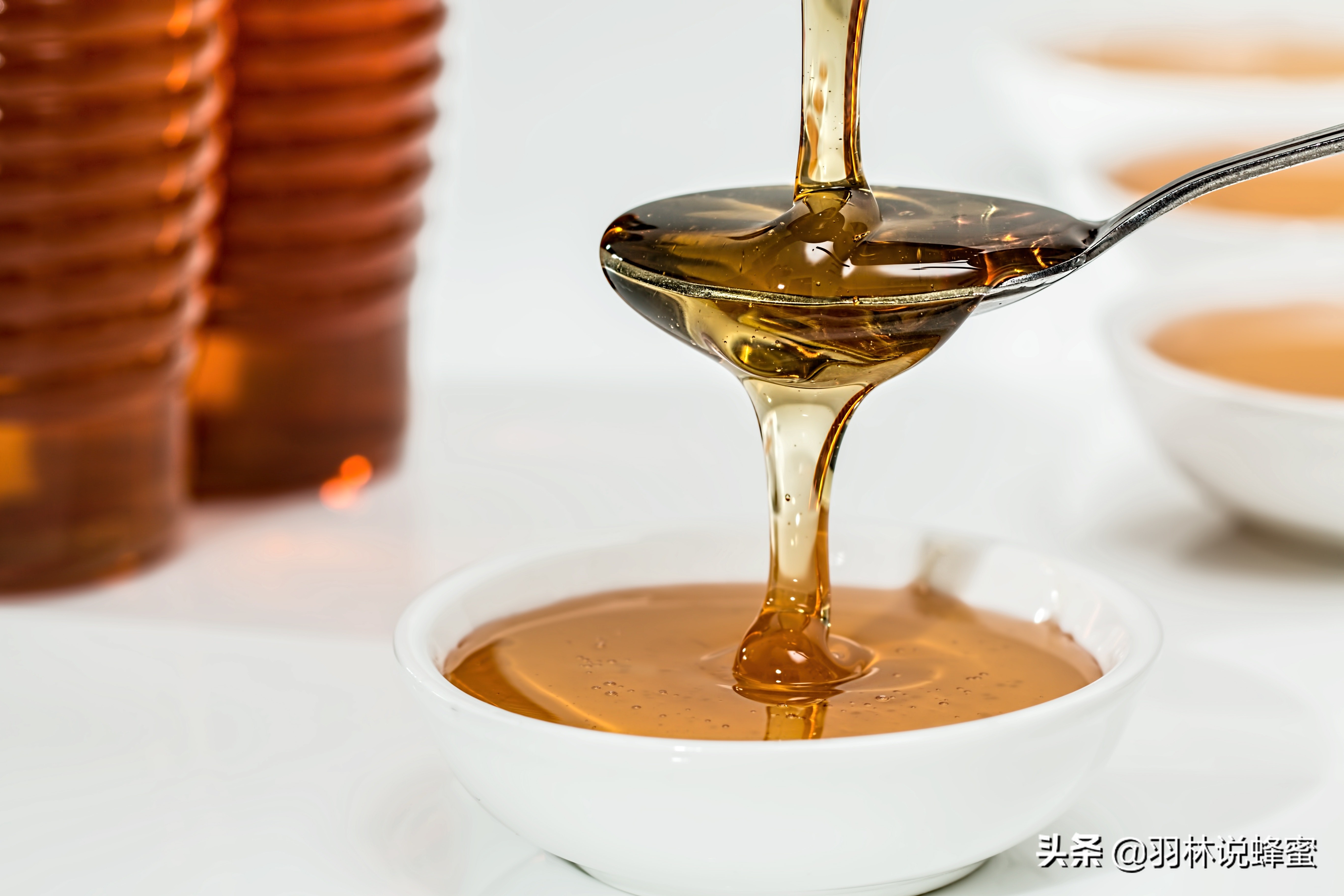蜂蜜减肥法3天减6斤（分享3种使用蜂蜜瘦身的方法）