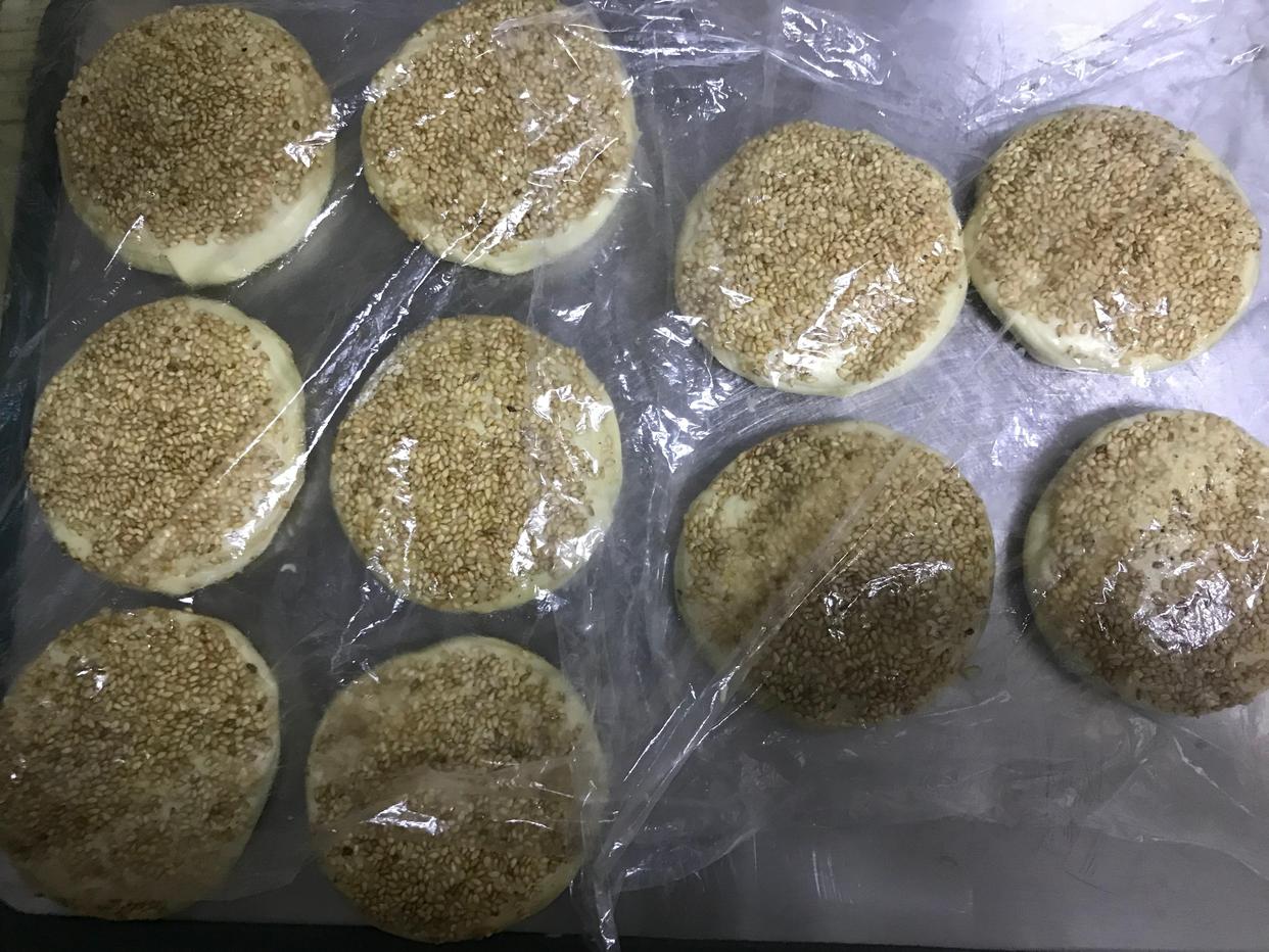 图片[13]-【椒盐油酥烧饼】做法步骤图 操作简单 一学就会-起舞食谱网