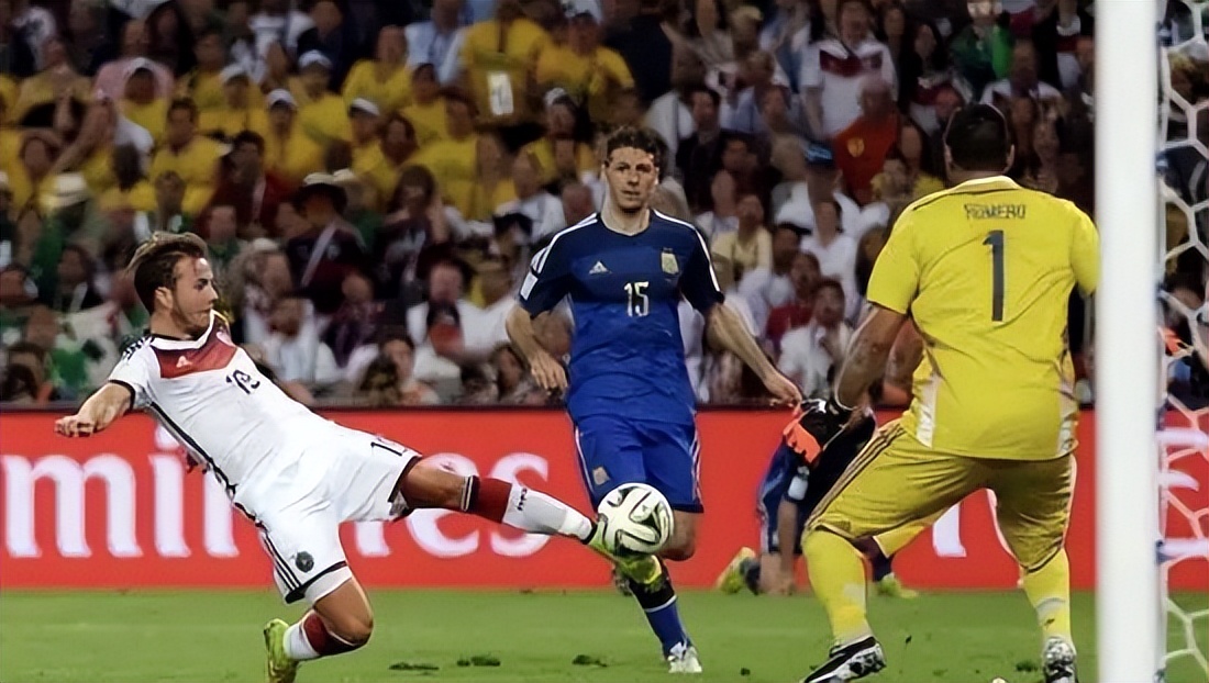 06世界杯决赛解说（点燃世界杯激情的，不止比赛，还有值得铭记的解说名场面）