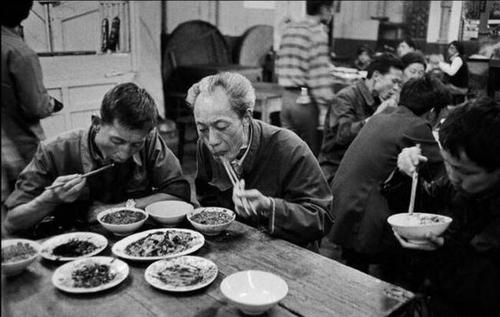 喜家德水饺高德福：从赔本5年到品类老大，一生做好水饺一件事
