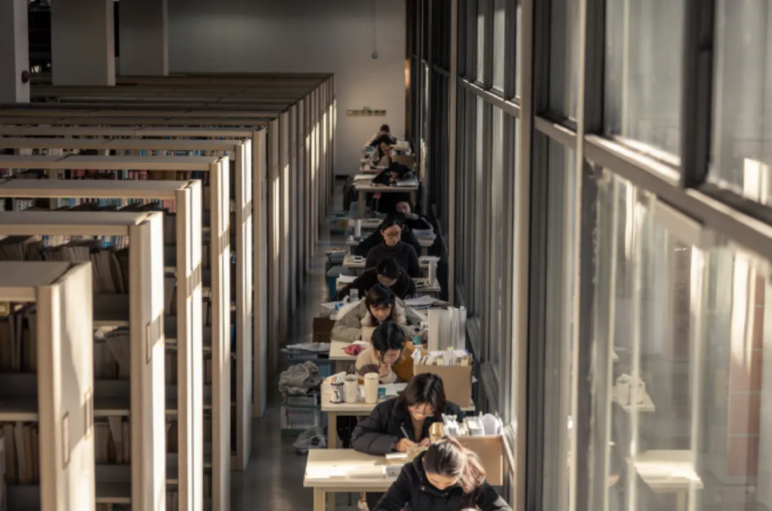 当孩子不想读书，请给他看这部纪录片：没有选择的人生只剩下悔恨