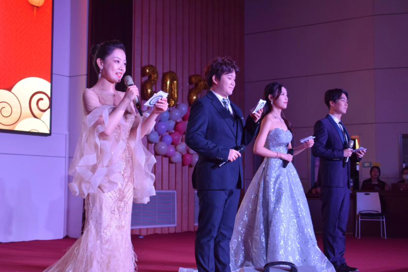 毛主席亲临视察！湖北这所高校：从“中国最美”走向“世界第一”，霸气十足！