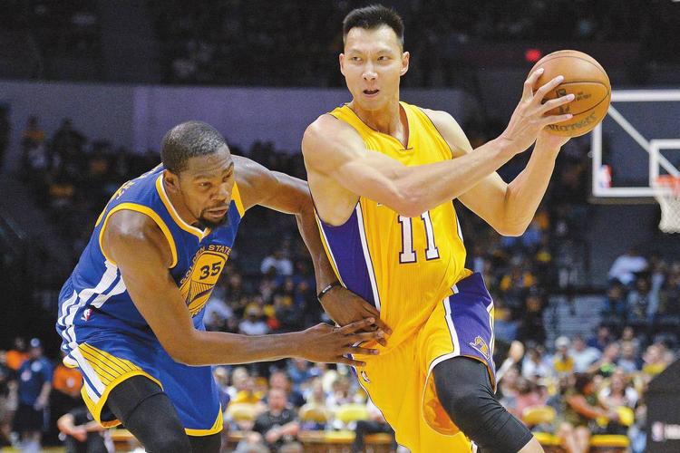 中国球员NBA单场最高得分！易建联31分，周琦6分，那姚明王治郅呢