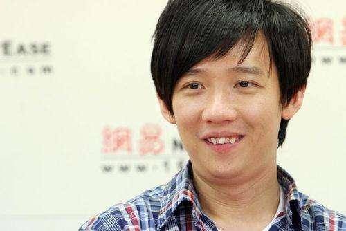 4位实力歌手的“退潮”：有人巅峰被迫退出，有人一首歌赚2.4亿