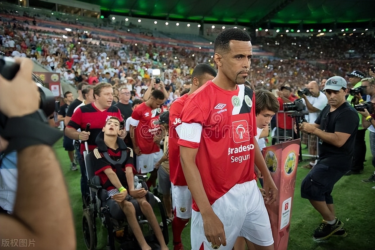 切尔西曼城比分预测（今日竞彩推荐：2月18号 数据分析足球实单扫盘精选8串1含比分进球）