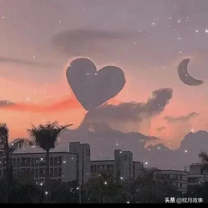 句子库‖星河滚烫，你是人间理想。皓月当空，你是人间曙光