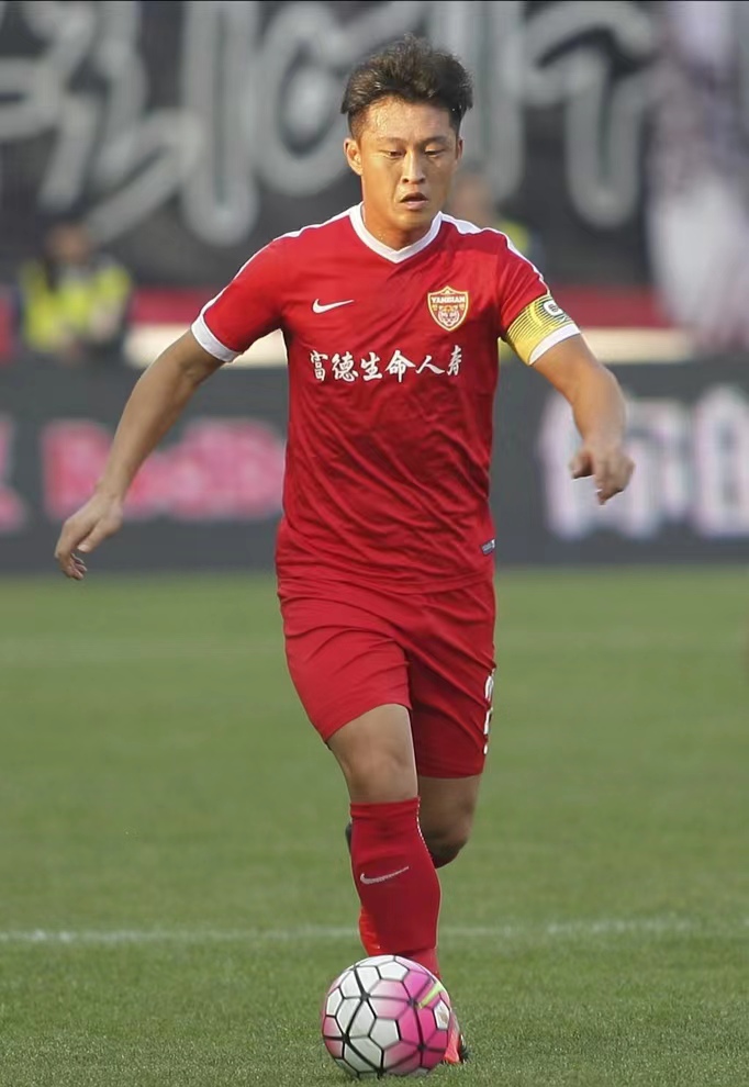 中超外援转会费排行榜（中超本土球员转会费排行榜：三人身价破亿，河北华夏幸福五将入围）