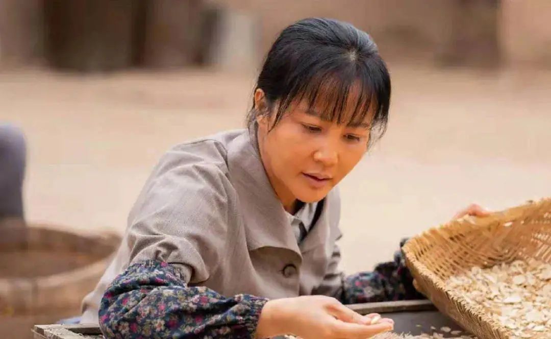 年过40还未嫁的10位女星：多人情史丰富，最小43岁最大者已达58岁