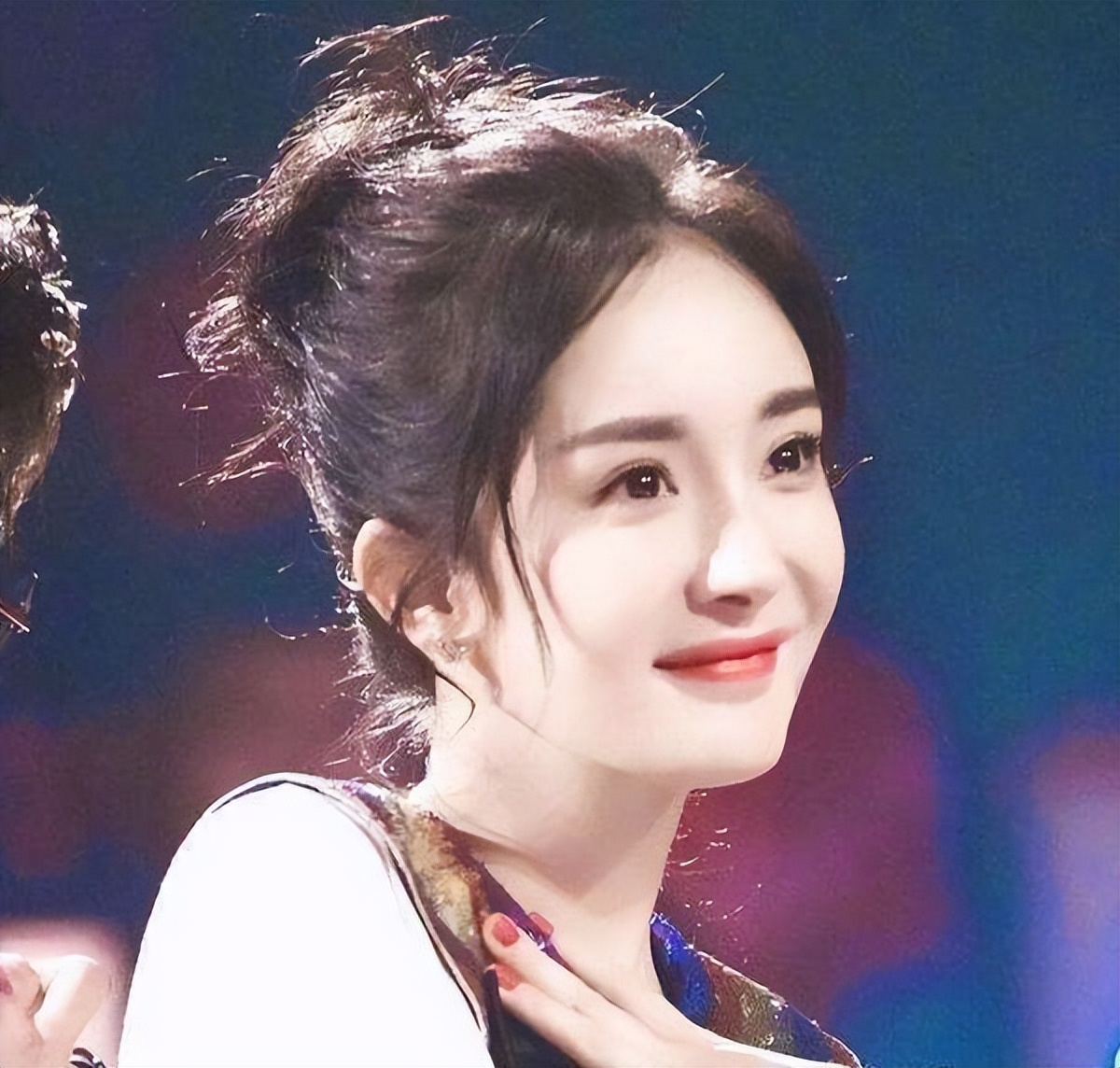 杨幂的眼角，阿娇的脸，明星脸上受伤、毁容，各个让人揪心