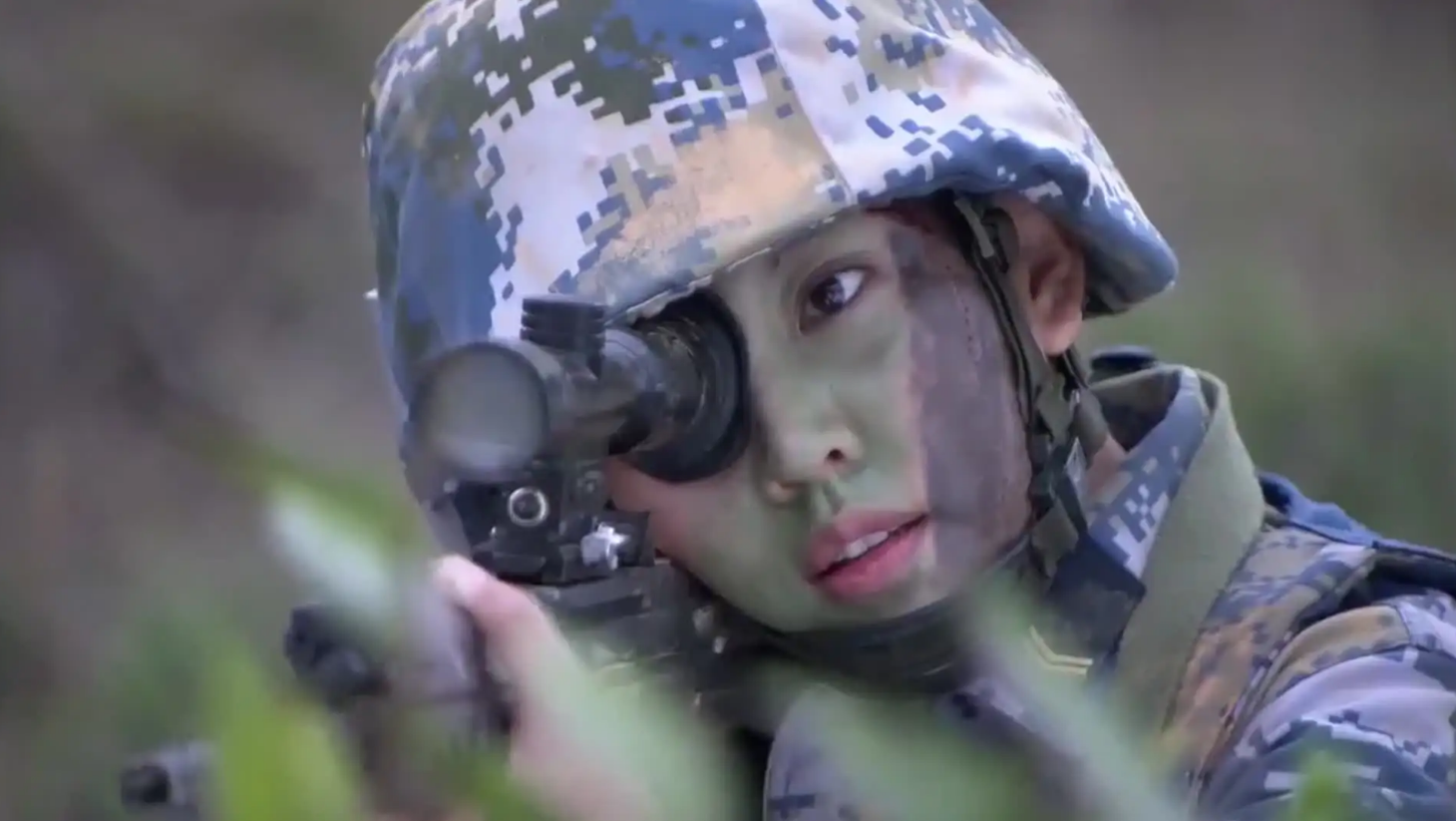 经典军旅剧《火蓝刀锋》：12位让人印象最深刻的角色