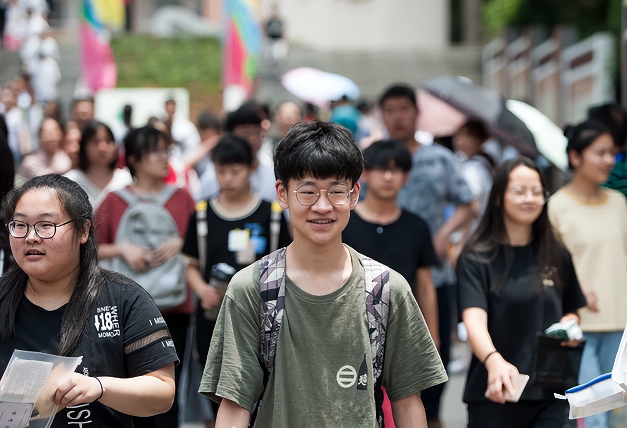 2022高考时间公布，还是“熟悉的配方”，“新高考”却略有变化