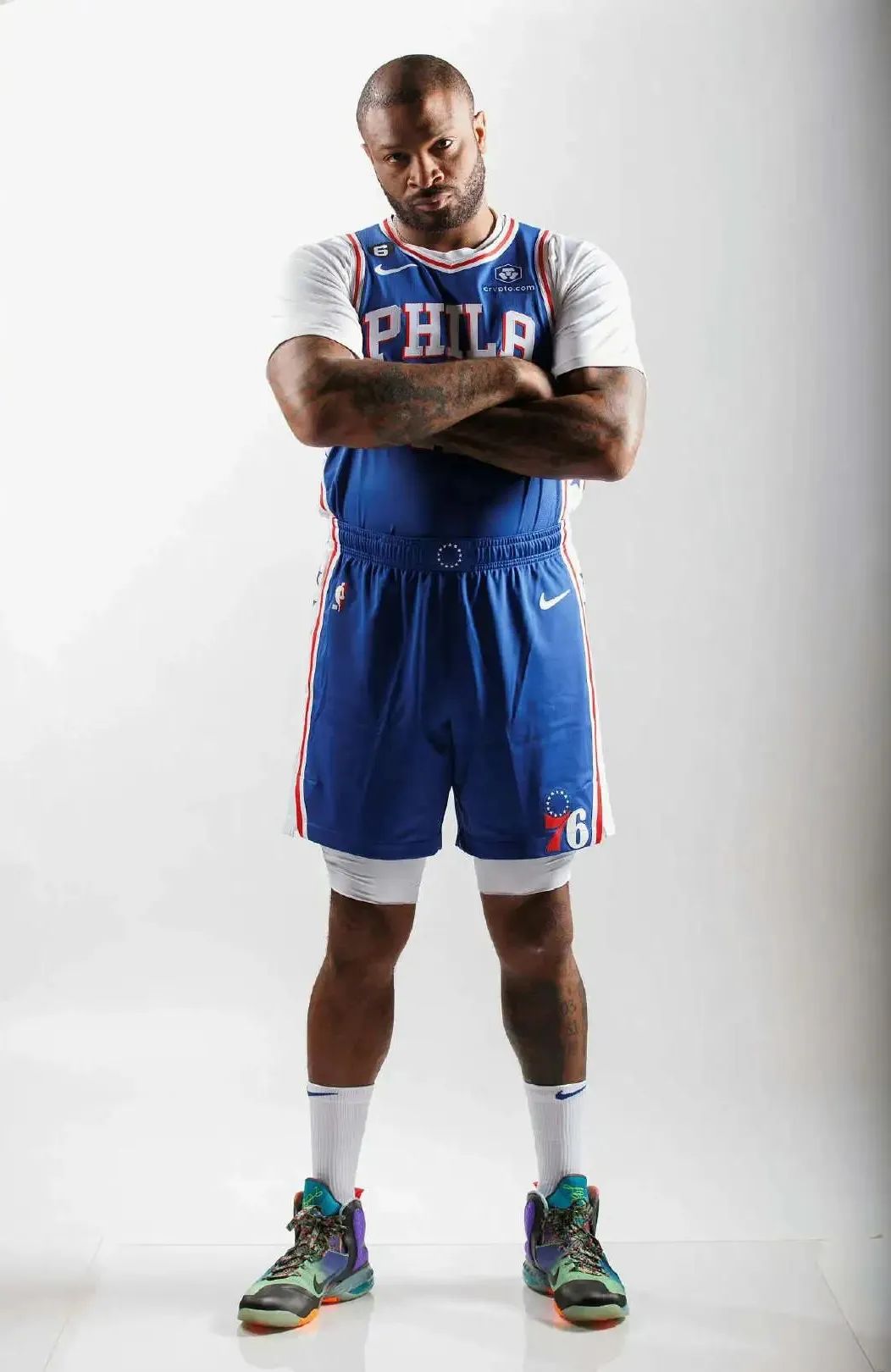 nba球鞋的牌子有哪些（NBA新赛季媒体日球鞋全盘点-眼花缭乱，惊喜不断）