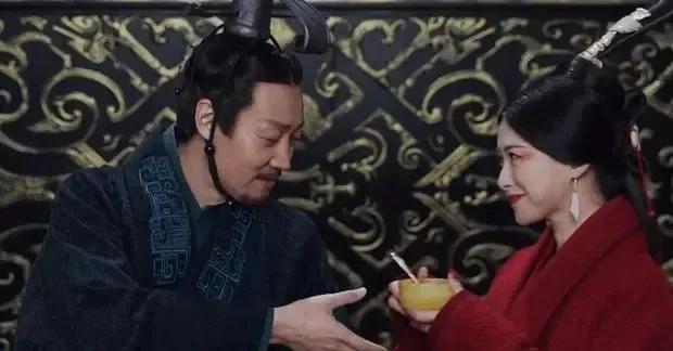 同样饰演“赵姬”，把宁静姚莹莹朱珠放在一起比较，差别就出来了