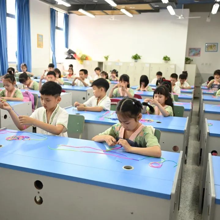 成都市双流区棠湖小学（南区）开展“我们的节日—端午”系列活动