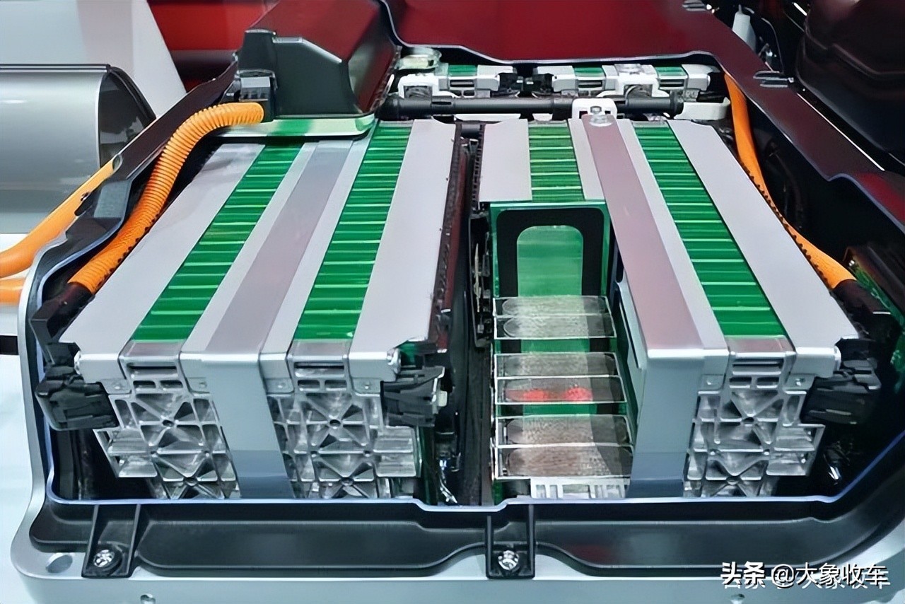 炎炎夏日 警惕新能源汽车动力蓄电池自燃