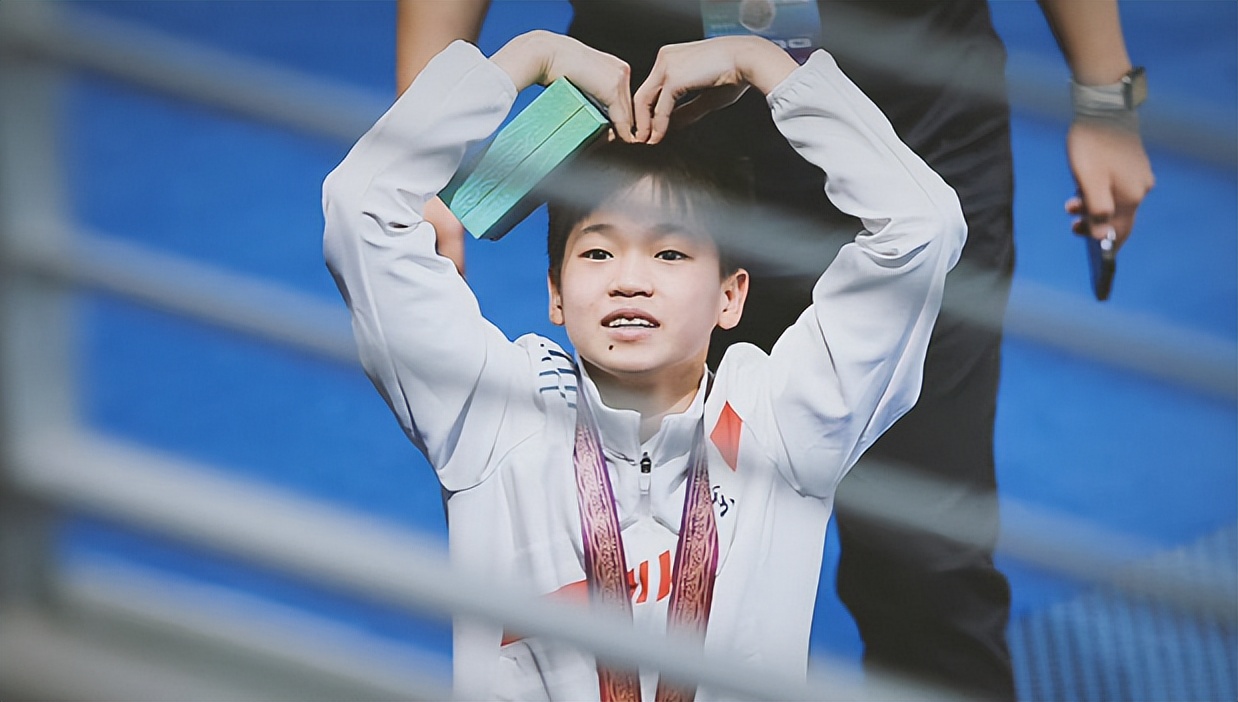 全红婵迎15岁生日！下个月首秀，2022年最大目标：亚运会摘金