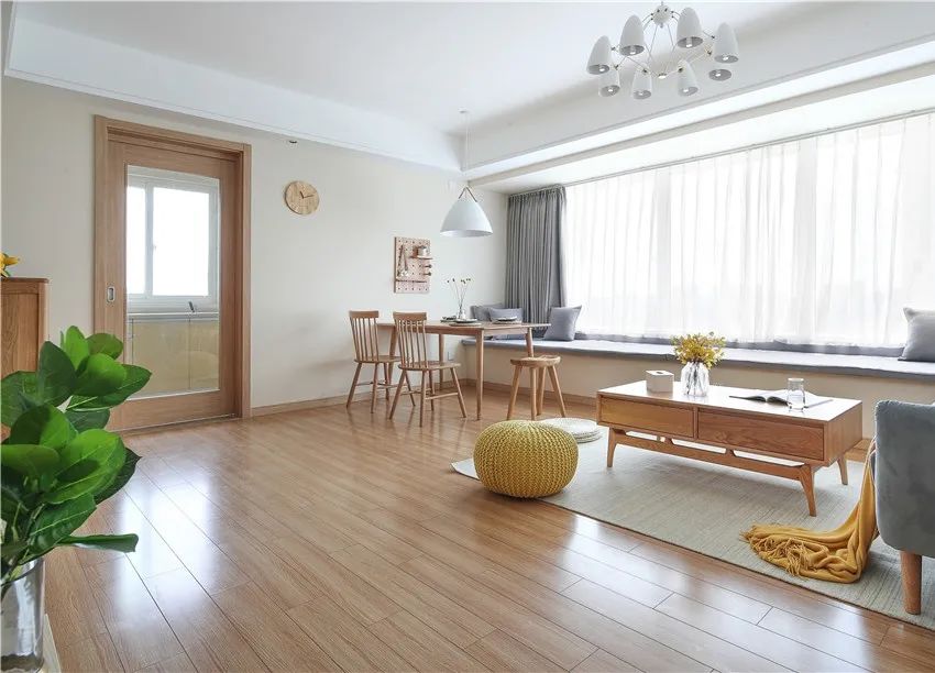 氛围感拿捏：89m²两居室拼出北欧日系屋，宅家快乐又翻倍了