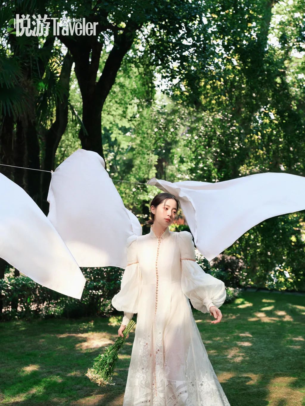 被王嘉尔颓丧风造型帅到！这些小众的宝藏杂志也太会拍了吧…