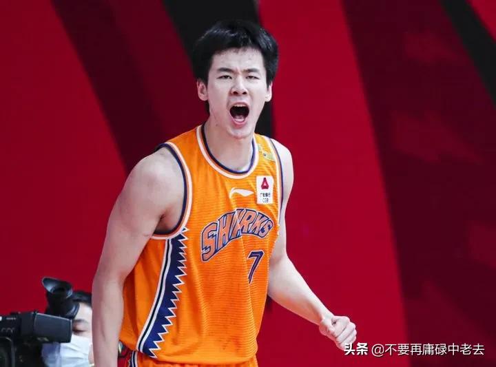 有的中国男篮球员不能进NBA(面对现实吧！3位将全部无缘NBA，这就是中国男篮目前的真实写照)