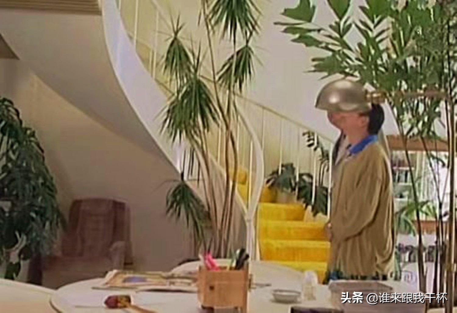 香江三大才子最后一次同框，齐聚三藩市倪匡家中，黄霑至死是少年