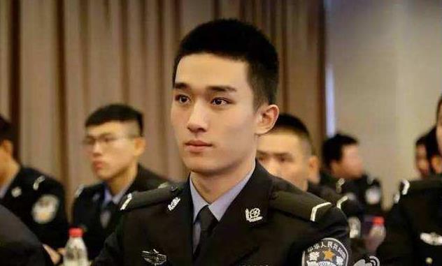 想当警察的学生有福了，2022警校招生有新规，政审范围有变动