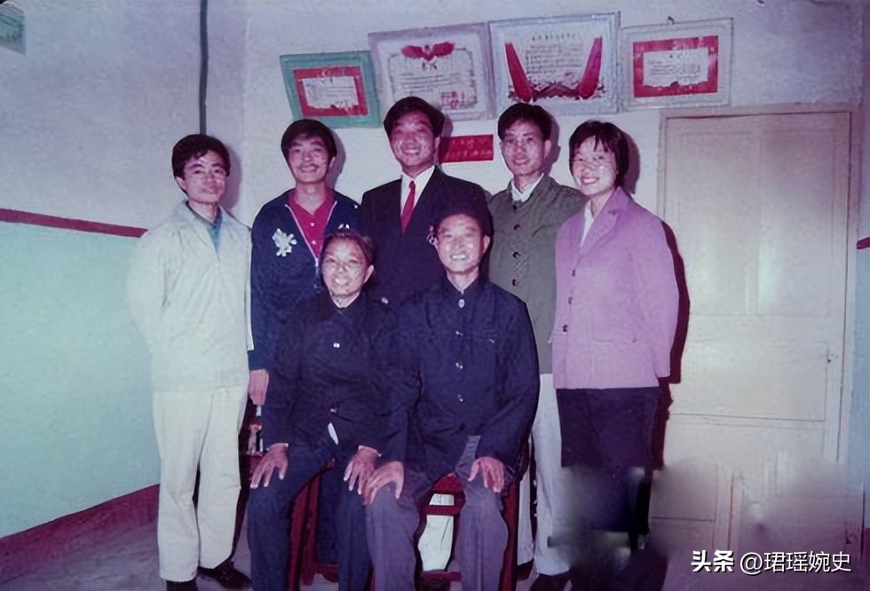中国有哪些人获得过奥运会金牌（中国首位奥运冠军许海峰：建军节出生、父亲是新四军、喜欢玩弹弓）
