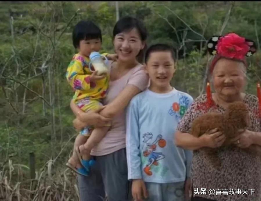 福建35岁妈妈，带女儿回乡种地，靠短视频卖农产品，还带村民致富