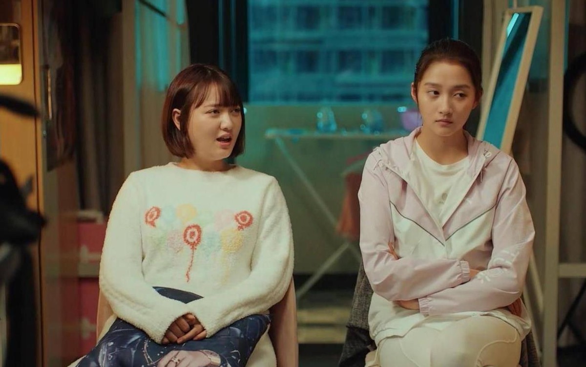 “圈内狂人”董思怡：当郭敬明面怼他发房卡，让毒嘴评委哑口无言