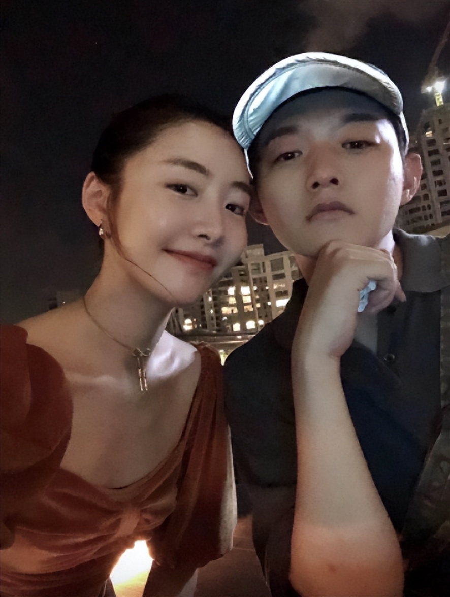 从"红极一时"到"前途尽毁",霍尊走到今天的结局应该怪谁