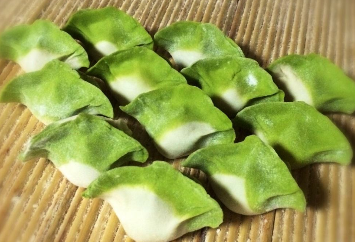 年夜饭包饺子，用它和面，饺子色彩诱人，好看又好吃，孩子抢着吃