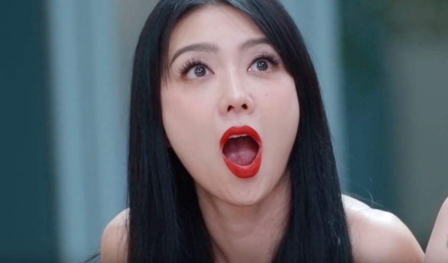 《乘风破浪》一代师姐霸气夺冠，金晨表现亮眼，为啥当年没成团？