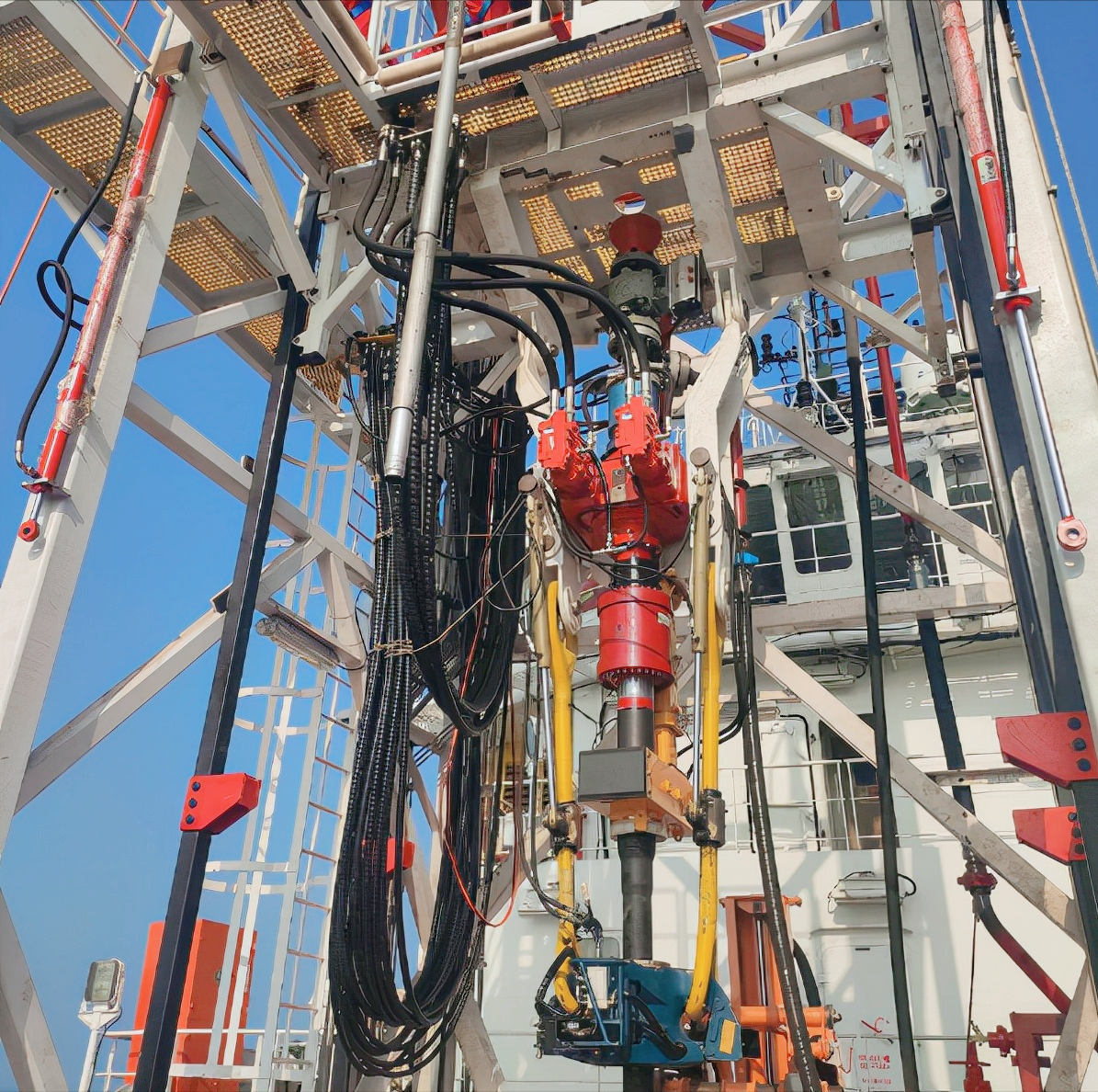 总长度140万公里的海底光缆,是如何铺设的?