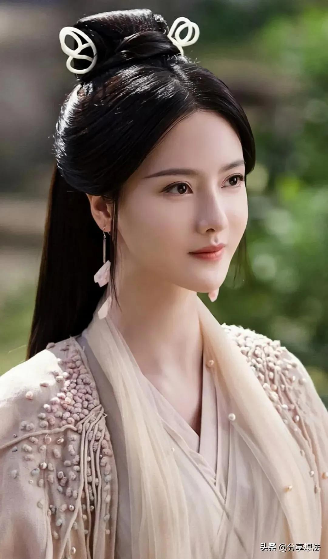 张芷溪古装图集