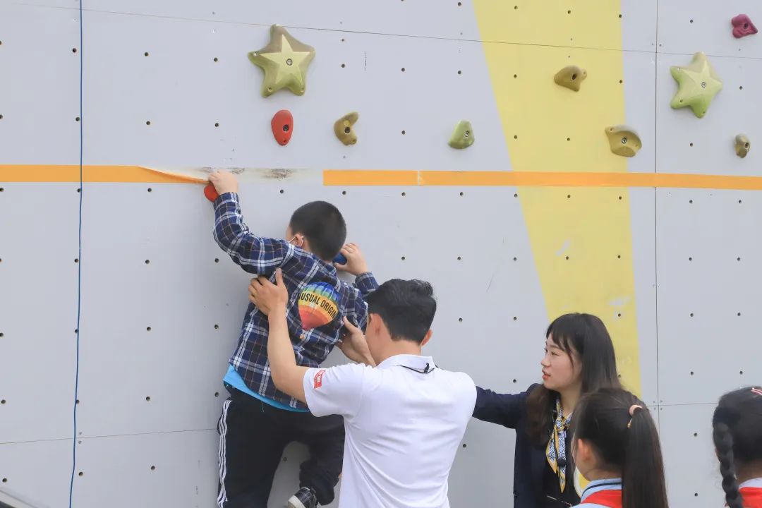 “我和南小零距离”一一记2022春南湖小学幼小衔接主题活动