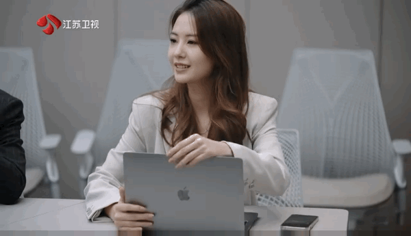 这个职场真人秀，比悬疑片都好看