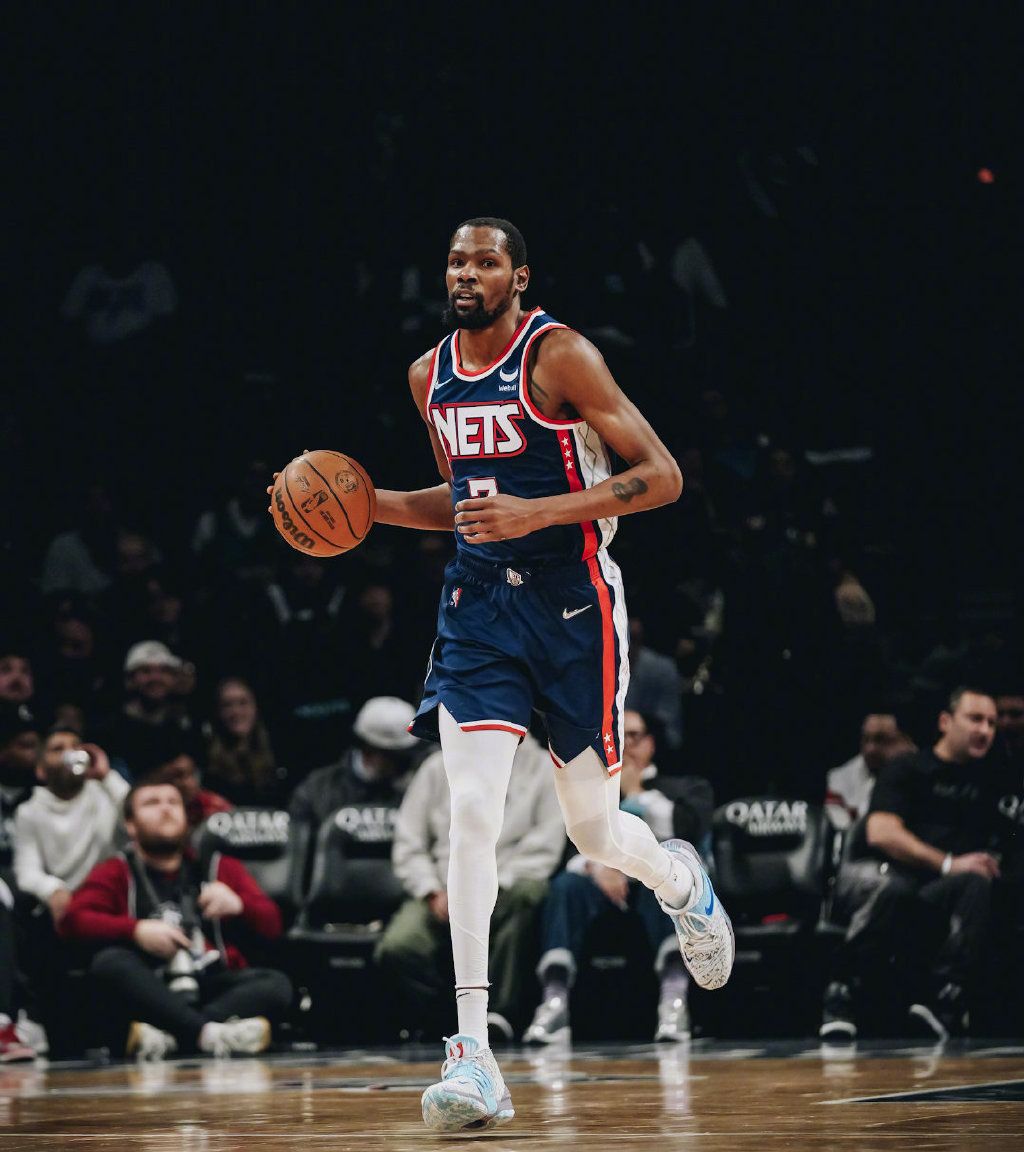 然后,我们再分析一下杜兰特的"投篮"到底有多厉害.