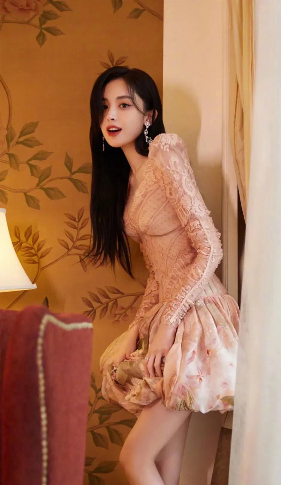 古力娜扎不愧是万千宅男心目中的女神