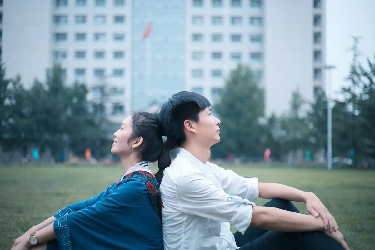 “在大学去谈一场纯真的恋爱吧”，家长的这番话，你怎么看？