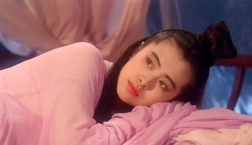 貌美如花却至今未婚，这12位大龄女星，各有各的苦衷