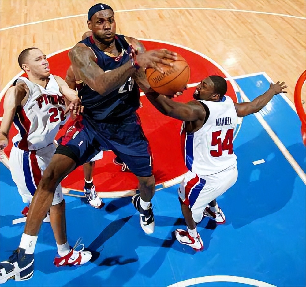 nba决赛为什么打7场（盘点NBA历史6大经典战役，35秒13分无法复刻）-华海博客