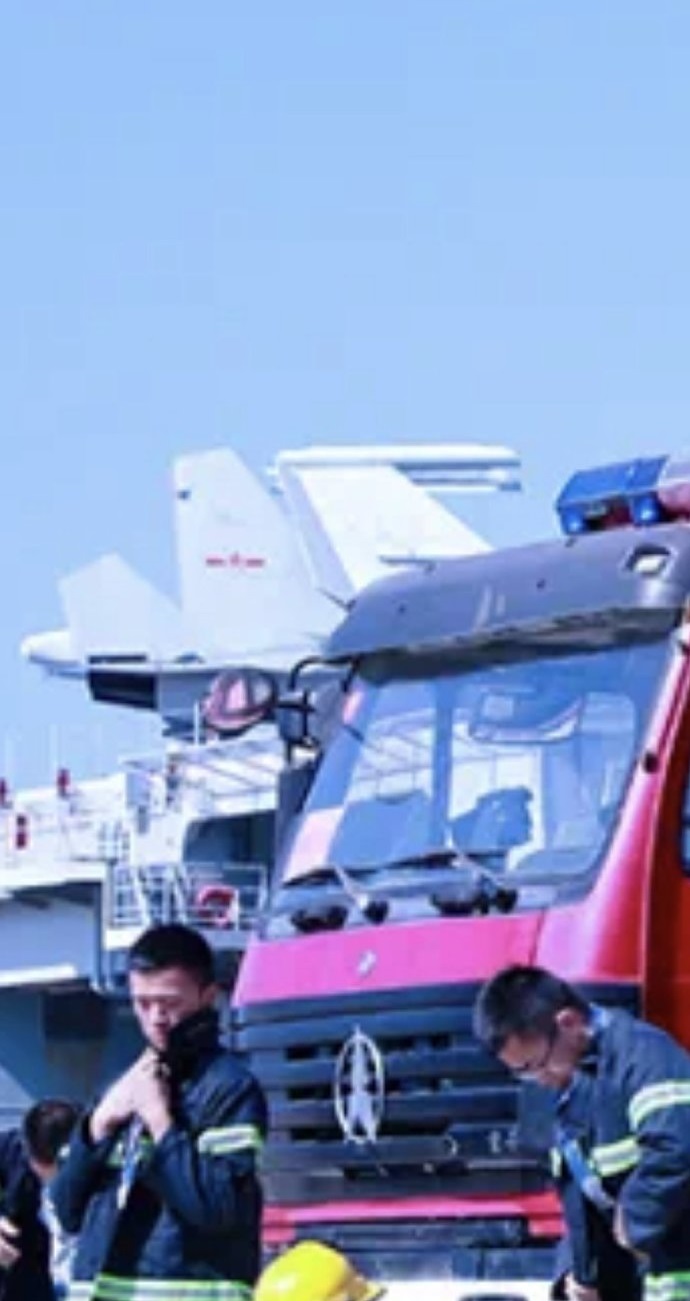 ��15��ս�Ͻ����࣡�й���ĸս�����������ѹ������������ǿ�̸