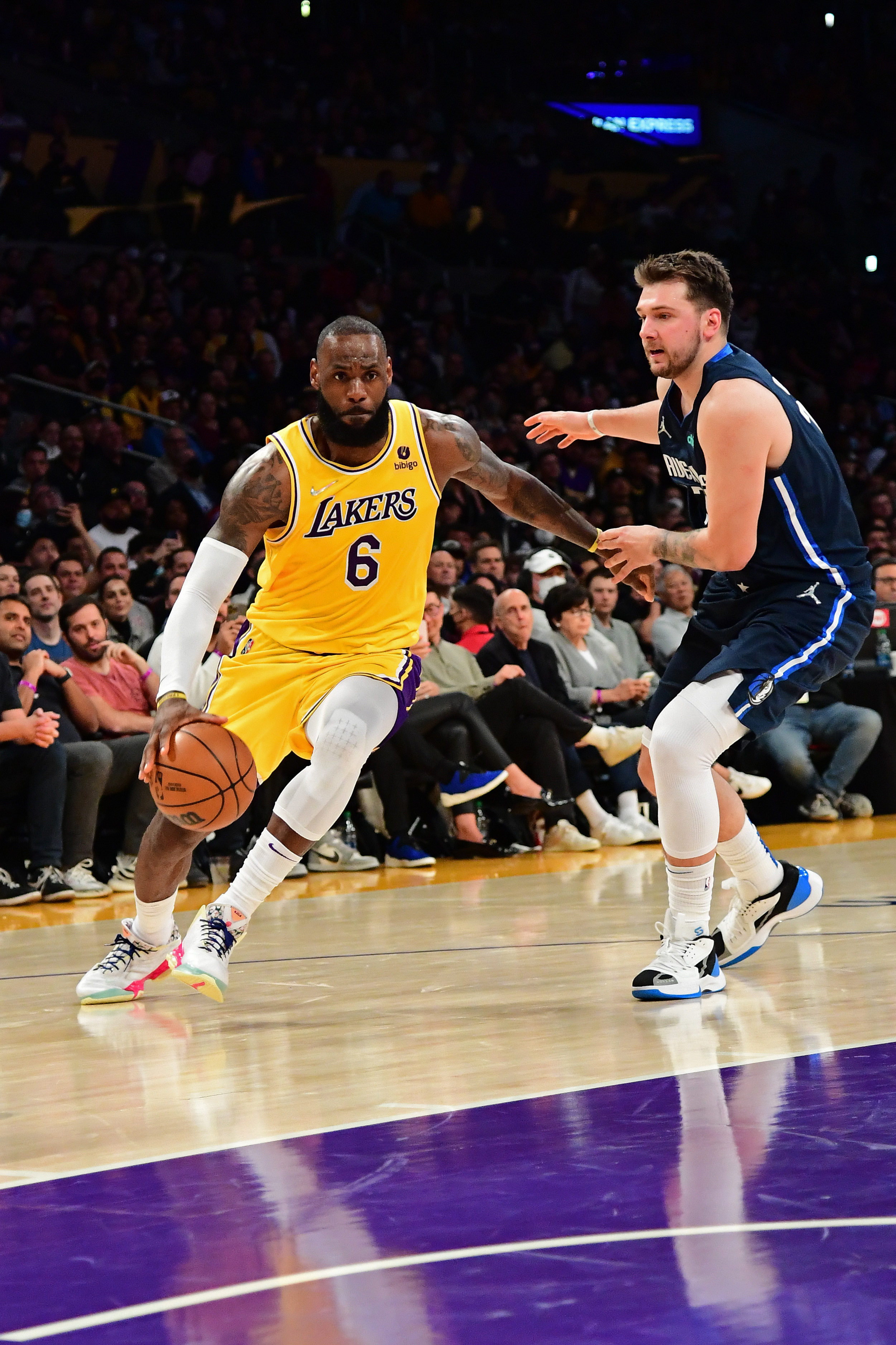 nba圣诞大战的介绍(nba新赛季5组圣诞大战出炉!